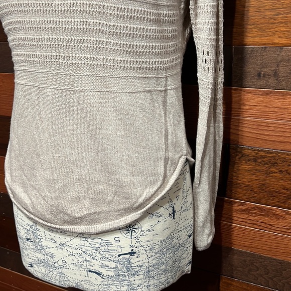 Knox Rose Scoop Neck Long Sleeve Knitted Cream Colored Sweater - Picture 2 of 11